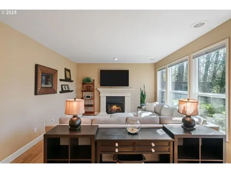 5666 Grand Oaks Drive Lake Oswego OR 97035