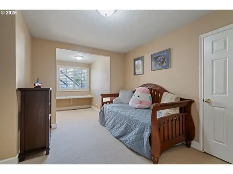 5666 Grand Oaks Drive Lake Oswego OR 97035