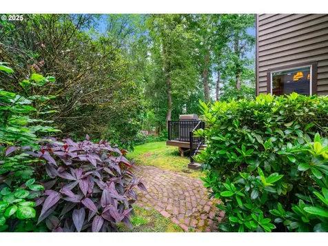 5666 Grand Oaks Drive Lake Oswego OR 97035