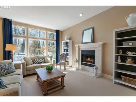 5666 Grand Oaks Drive Lake Oswego OR 97035