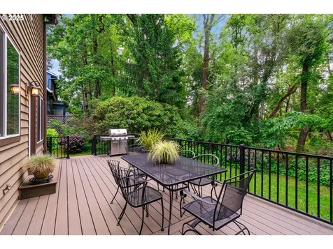 5666 Grand Oaks Drive Lake Oswego OR 97035
