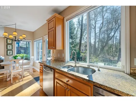 5666 Grand Oaks Drive Lake Oswego OR 97035