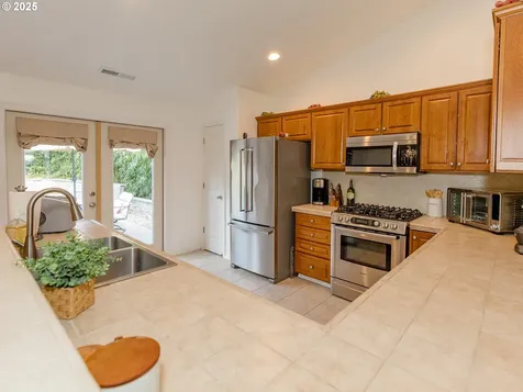 1146 Fairway Drive Washougal WA 98671