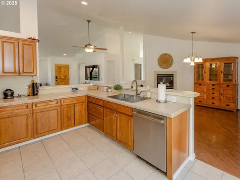 1146 Fairway Drive Washougal WA 98671