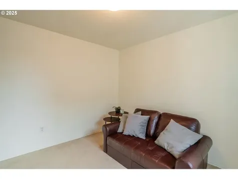 18209 SE 20th Way Vancouver WA 98683