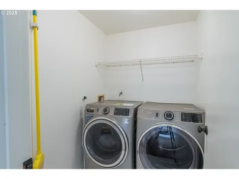 18209 SE 20th Way Vancouver WA 98683