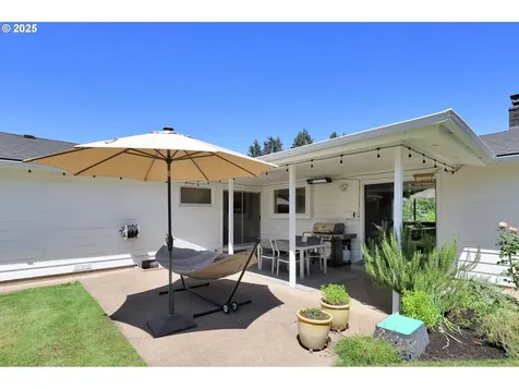 518 Roan Drive Eugene OR 97401