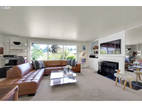 518 Roan Drive Eugene OR 97401