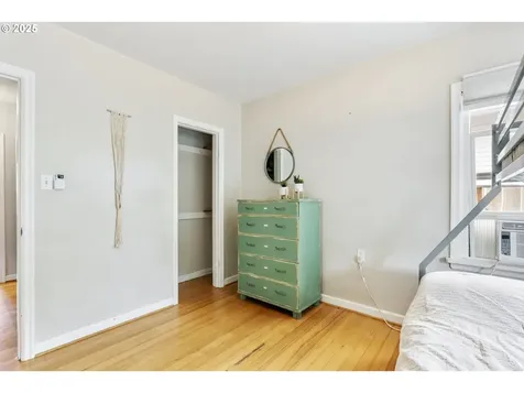 163 NE Grant Street Hillsboro OR 97124
