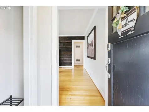 163 NE Grant Street Hillsboro OR 97124