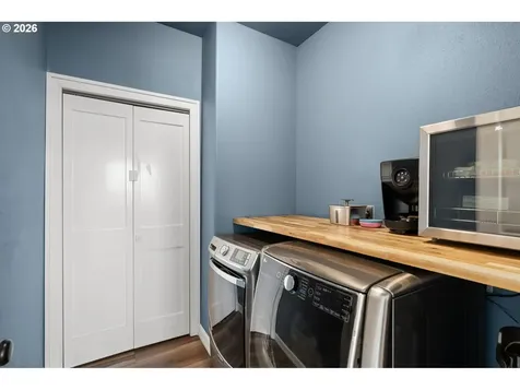 4936 SW Slavin Road Portland OR 97239
