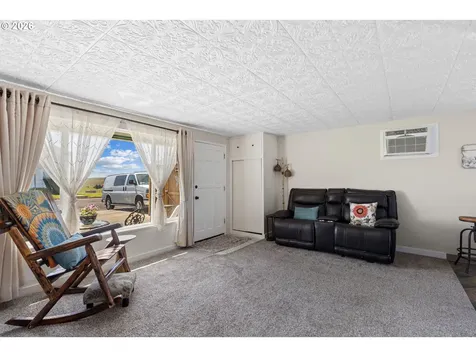 1613 SW Hailey Avenue Pendleton OR 97801