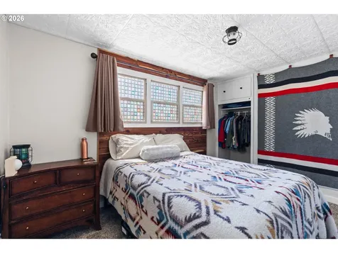 1613 SW Hailey Avenue Pendleton OR 97801