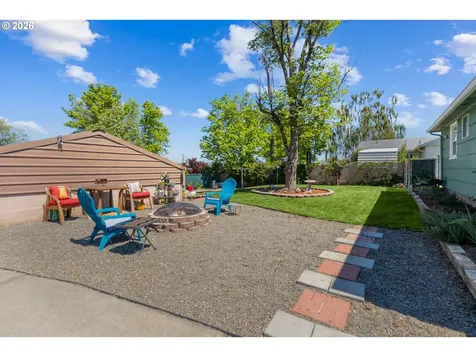 1613 SW Hailey Avenue Pendleton OR 97801