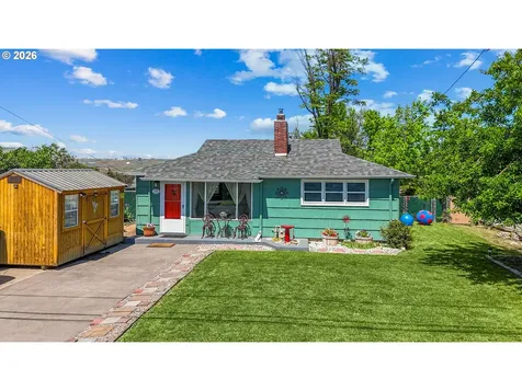 1613 SW Hailey Avenue Pendleton OR 97801