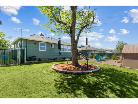 1613 SW Hailey Avenue Pendleton OR 97801