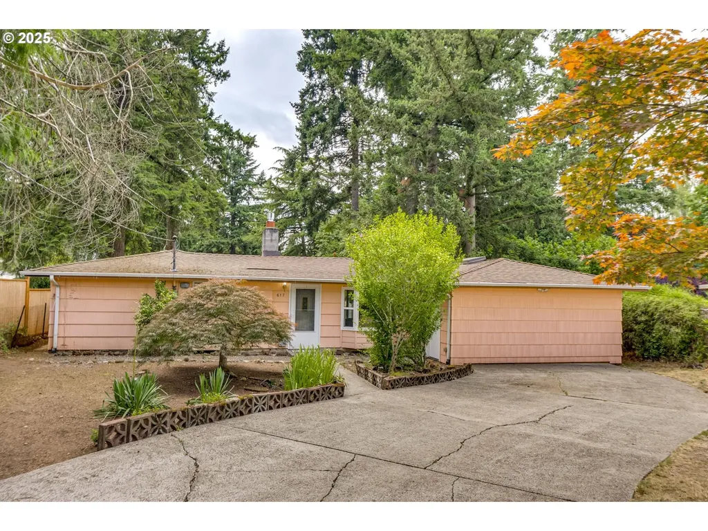 617 NE 120th Avenue Portland OR 97220