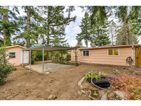 617 NE 120th Avenue Portland OR 97220