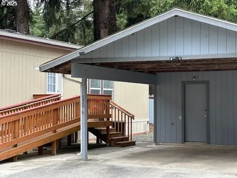 520 Shorepines Place Coos Bay OR 97420