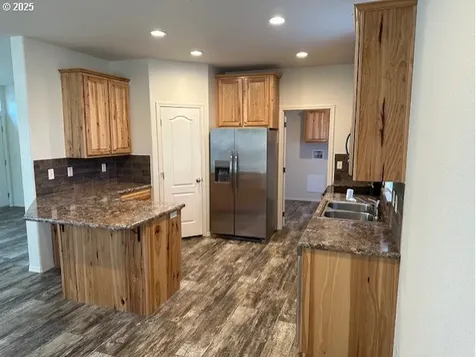 520 Shorepines Place Coos Bay OR 97420