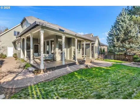 5201 NW 141st Street Vancouver WA 98685