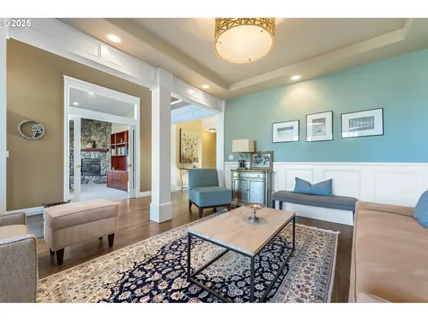 5201 NW 141st Street Vancouver WA 98685