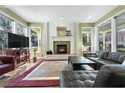 5201 NW 141st Street Vancouver WA 98685