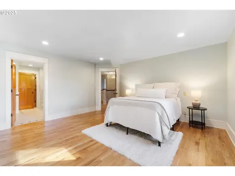 1772 White Oak Drive Eugene OR 97405