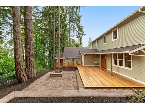 1772 White Oak Drive Eugene OR 97405