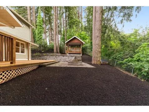 1772 White Oak Drive Eugene OR 97405