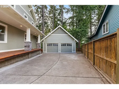 1772 White Oak Drive Eugene OR 97405