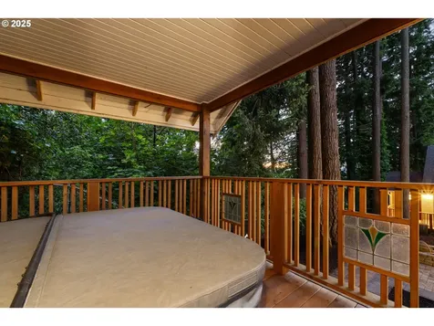 1772 White Oak Drive Eugene OR 97405