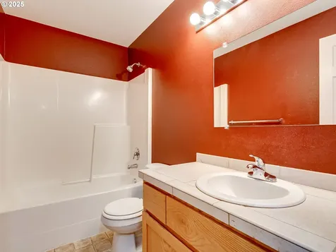 9300 NE 81st Street Vancouver WA 98662