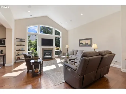 1509 W Alder Place La Center WA 98629