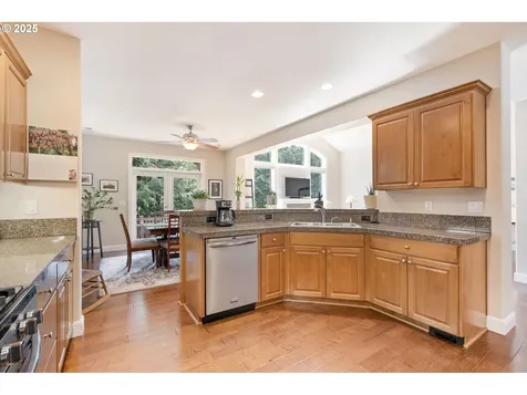 1509 W Alder Place La Center WA 98629
