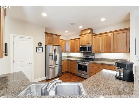 1509 W Alder Place La Center WA 98629