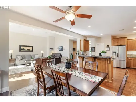 1509 W Alder Place La Center WA 98629