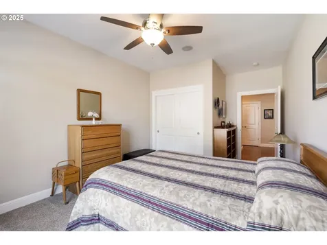 1509 W Alder Place La Center WA 98629
