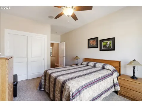 1509 W Alder Place La Center WA 98629