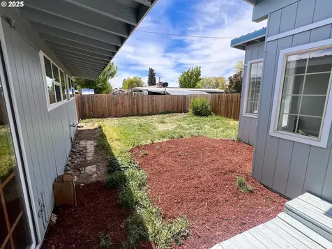 1214 NE Loper Avenue Prineville OR 97754