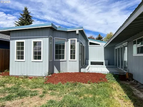 1214 NE Loper Avenue Prineville OR 97754