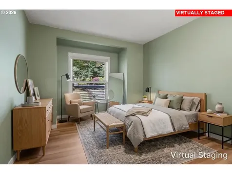 6422 SW Roundtree Court Portland OR 97219