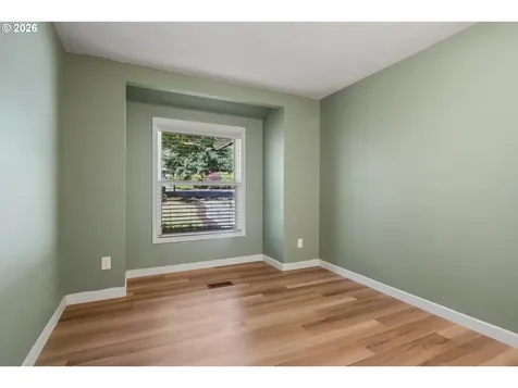 6422 SW Roundtree Court Portland OR 97219