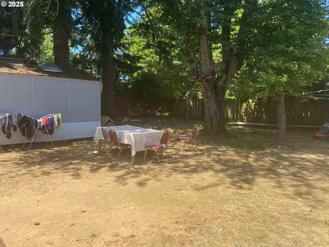 14407 SE Stephens Street Portland OR 97233