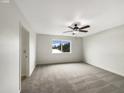 10095 NW Curtis Street North Plains OR 97133