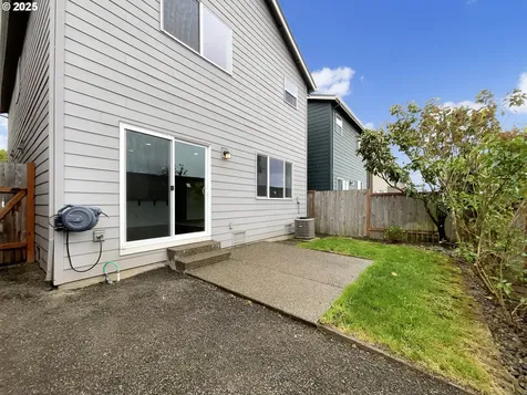 10095 NW Curtis Street North Plains OR 97133