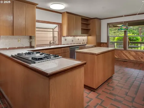 18036 NW Emmaus Lane Portland OR 97231