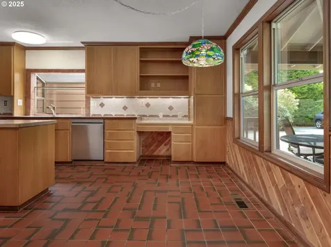 18036 NW Emmaus Lane Portland OR 97231