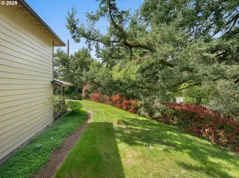 18036 NW Emmaus Lane Portland OR 97231