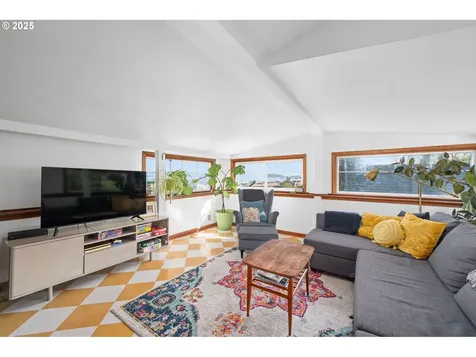 510 Duane Street Astoria OR 97103